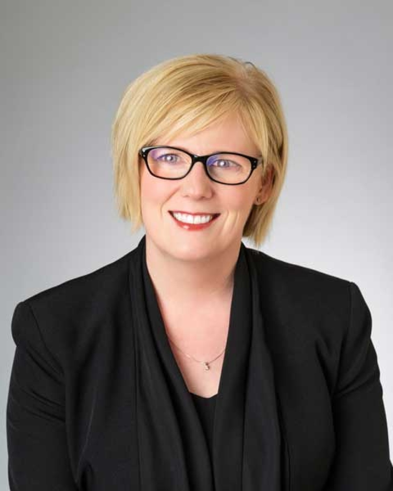 Portrait of the Honourable Minister Carla Qualtrough